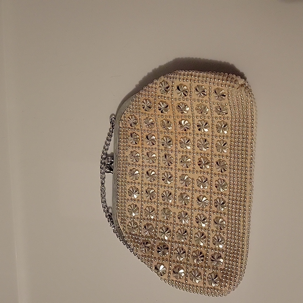 Vintage Cream Clutch with Silver Beads and Wristlet - Picture 4 of 10